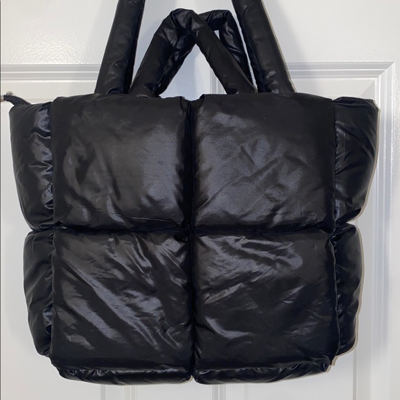Black Quilted Tote Bag - Picture 2 of 5